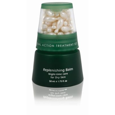 Anna Lotan Greens Dual Action Treatment Set Replenishing Balm 50 ml with Retinol 42 Capsules Anna Lotan Greens Dual Action Treatment Set Replenishing Balm 50 ml with Retinol 42 Capsules